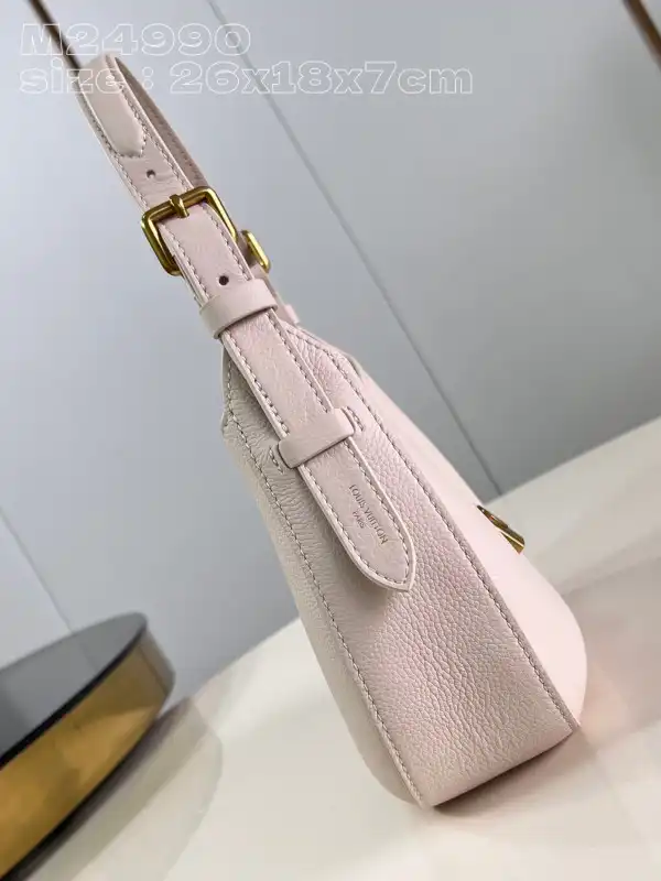 Affordable LOUIS VUITTON Low Key Shoulder Bag-26*18*7CM