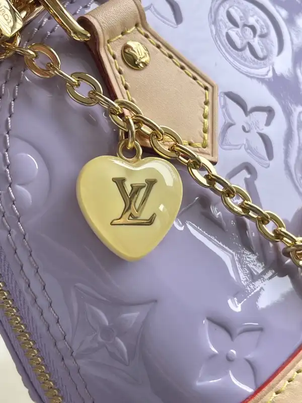 LOUIS VUITTON Nano Alma-18*12*8cm