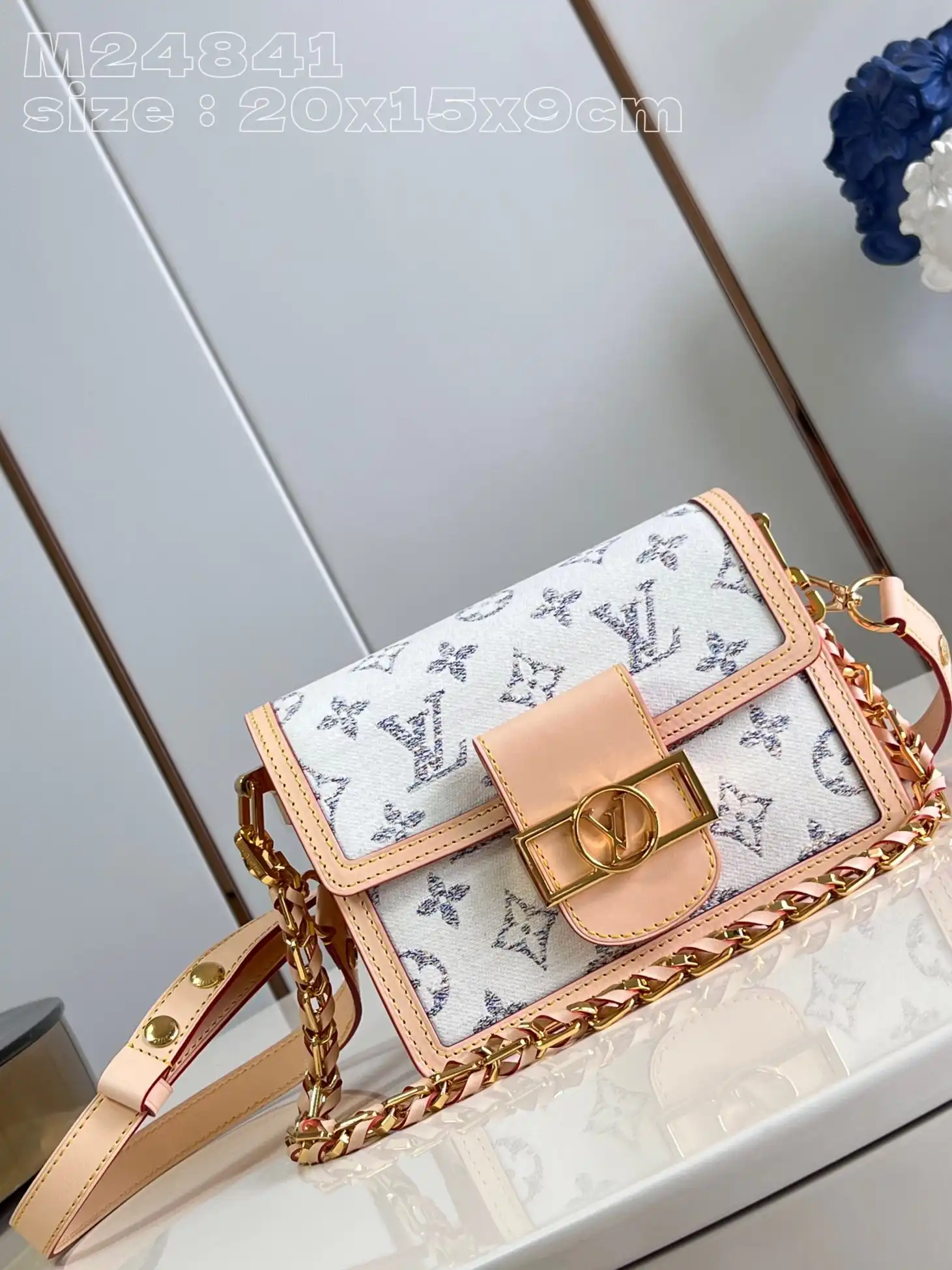 First bag ru LOUIS VUITTON DAUPHINE MINI-20*15*9CM