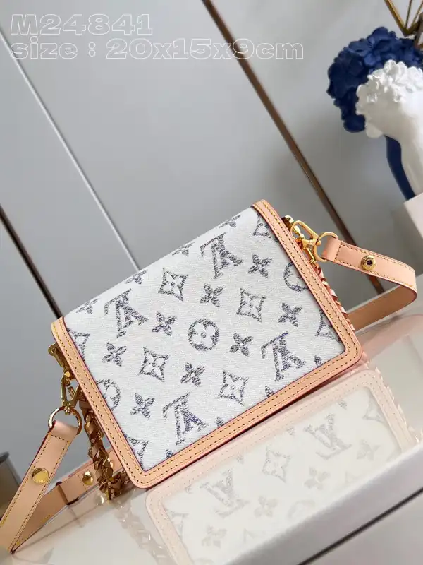 First bag ru LOUIS VUITTON DAUPHINE MINI-20*15*9CM