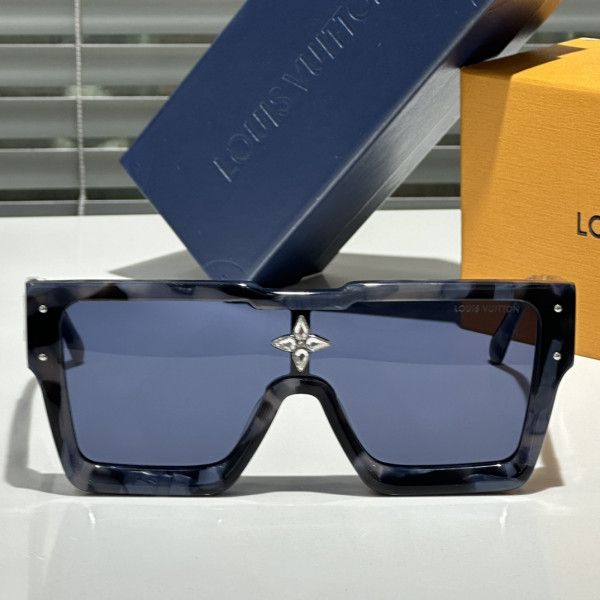 HOT SALE LOUVIS VUITTON SUNGLASSES