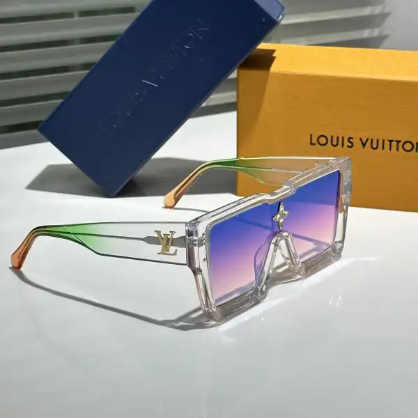 LOUVIS VUITTON SUNGLASSES