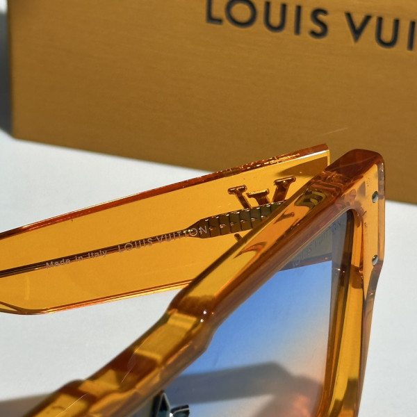 [FREE SHIPPING] LOUVIS VUITTON SUNGLASSES