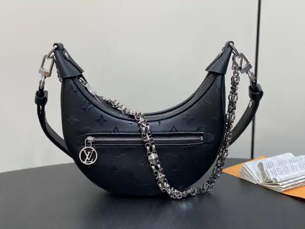 Aaa replica ru LOUIS VUITTON LOOP-23*13*6CM