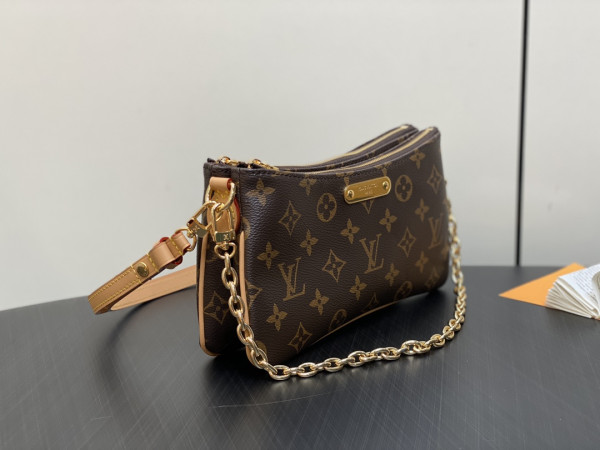 HOT SALE LOUIS VUITTON Liv pochette double -9.6*5.3*2.6CM