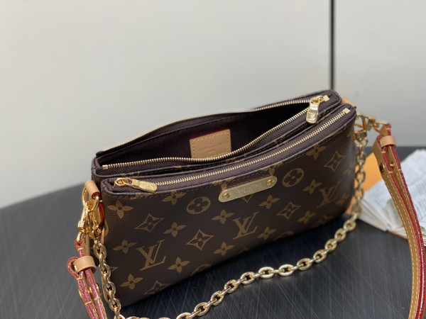 HOT SALE LOUIS VUITTON Liv pochette double -9.6*5.3*2.6CM