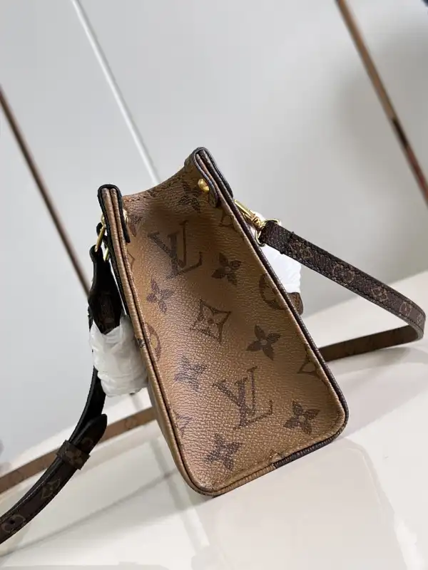 LOUIS VUITTON ONTHEGO BB-18*15*8.5cm