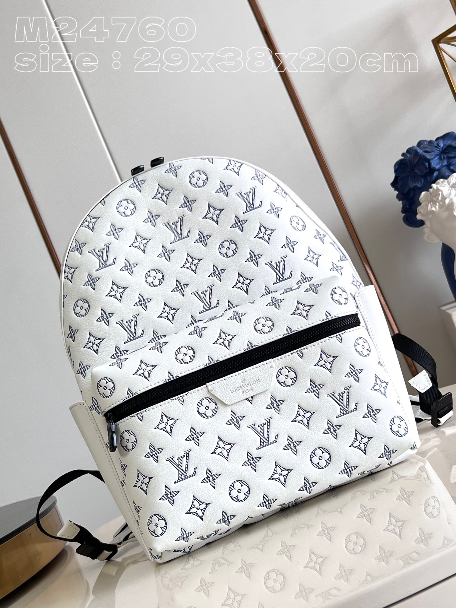 HOT SALE LOUIS VUITTON Discovery BACKPACK-29*38*20CM