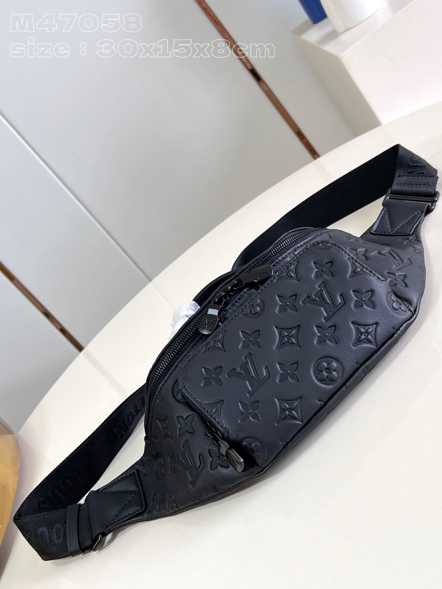 HOT SALE LOUIS VUITTON Rush Bumbag-30*15*8CM