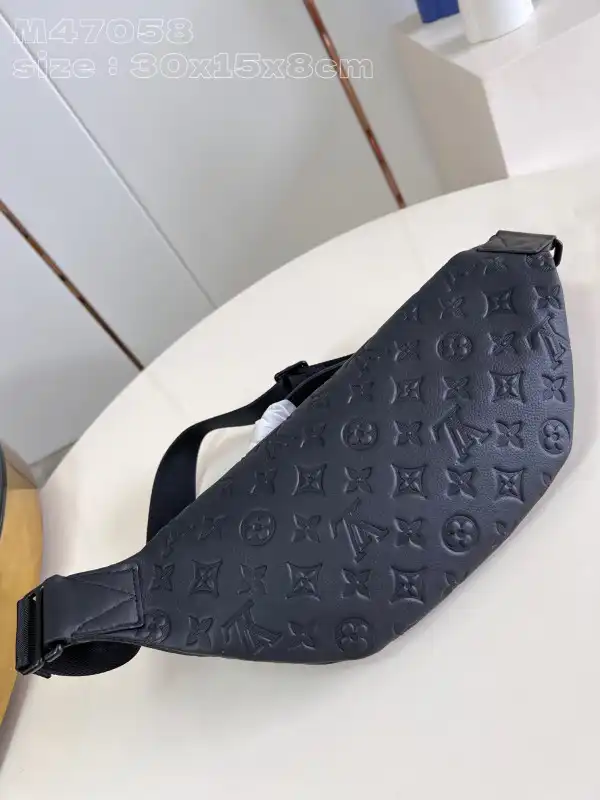 Cheap LOUIS VUITTON Rush Bumbag-30*15*8CM