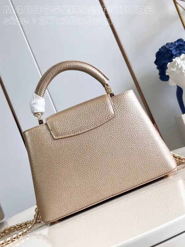 First bag ru LOUIS VUITTON CAPUCINES BB-27*18*9CM