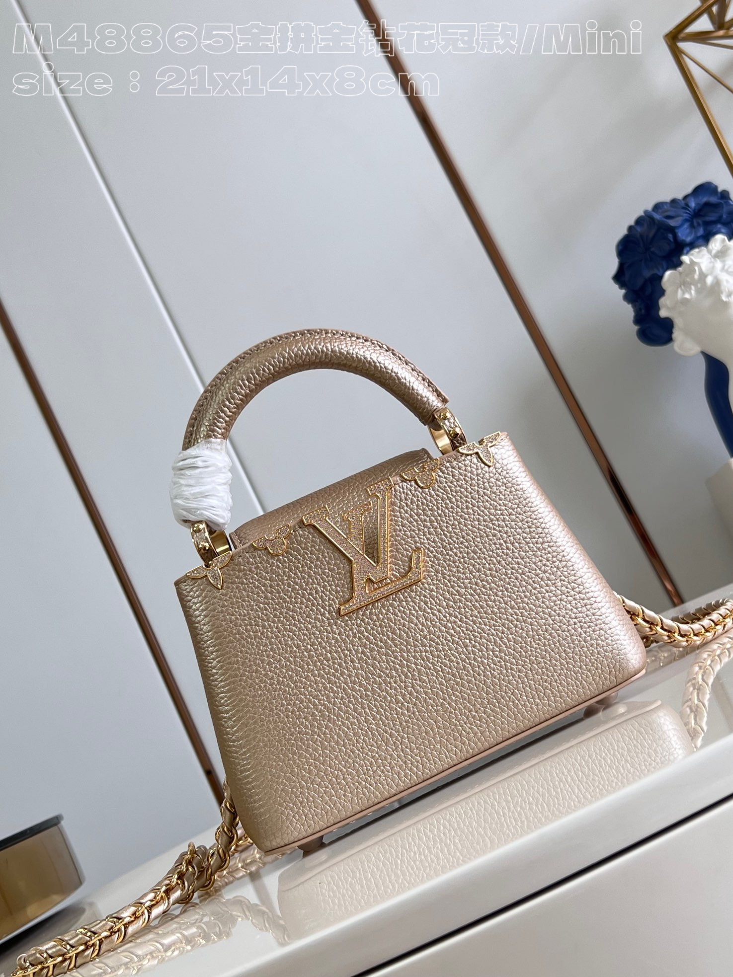 [FREE SHIPPING] LOUIS VUITTON CAPUCINES MINI-21*14*8CM