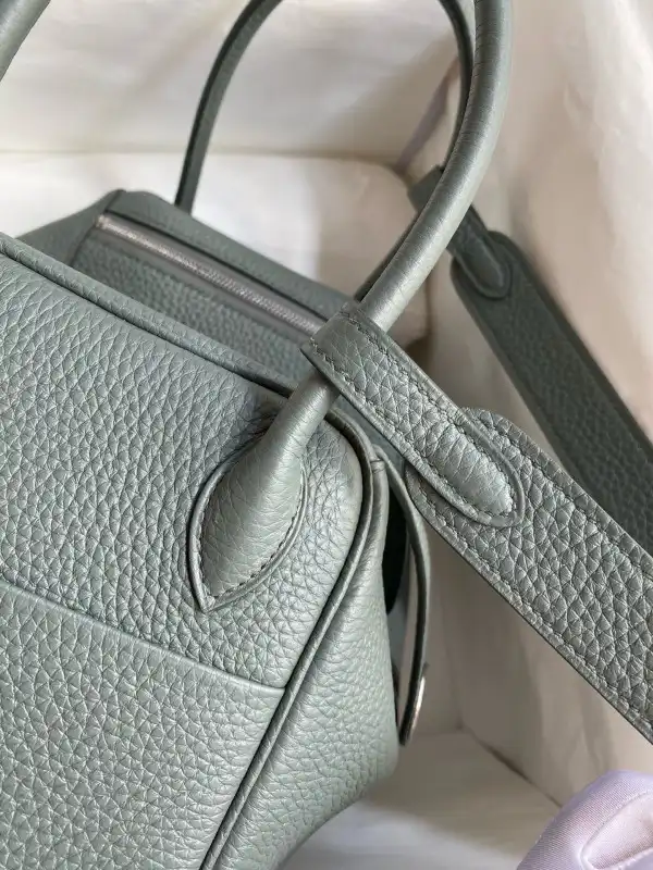 Bagsoffer HERMES LINDY 26 HANDMADE