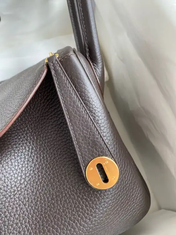 Firstbag Ru HERMES LINDY 26 HANDMADE