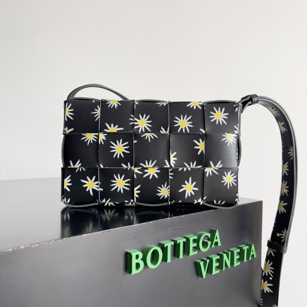 HOT SALE BOTTEGA VENETA CASSETTE-23*15*5cm