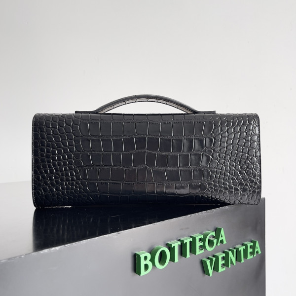 BOTTEGA VENETA Long Clutch Andiamo With Handle-31*13*3CM