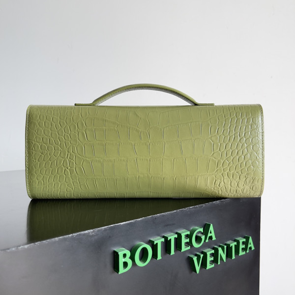 BOTTEGA VENETA Long Clutch Andiamo With Handle-31*13*3CM