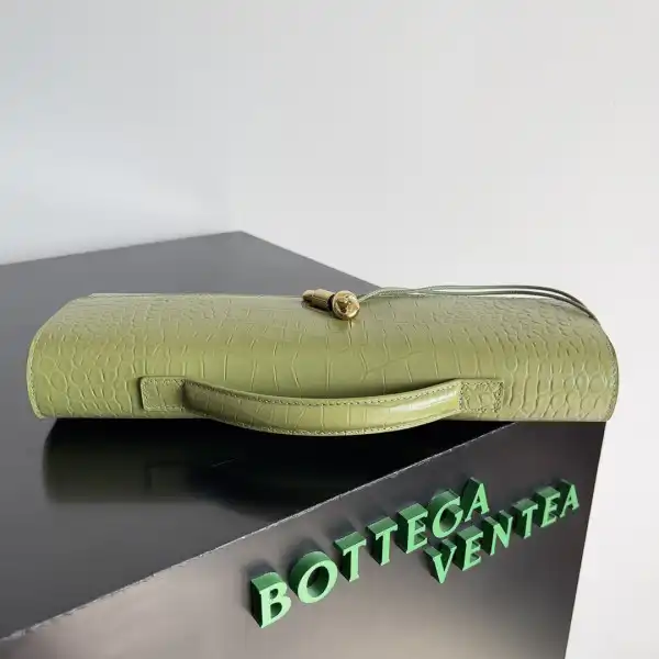 BOTTEGA VENETA Long CHANELutch Andiamo With Handle-31*13*3CM