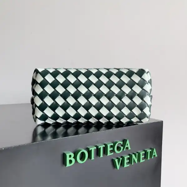 First bag ru BOTTEGA VENETA SMALL ANDIAMO-25*22*10.5cm