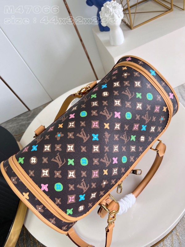 HOT SALE LOUIS VUITTON Dog Bag-44*32*23CM