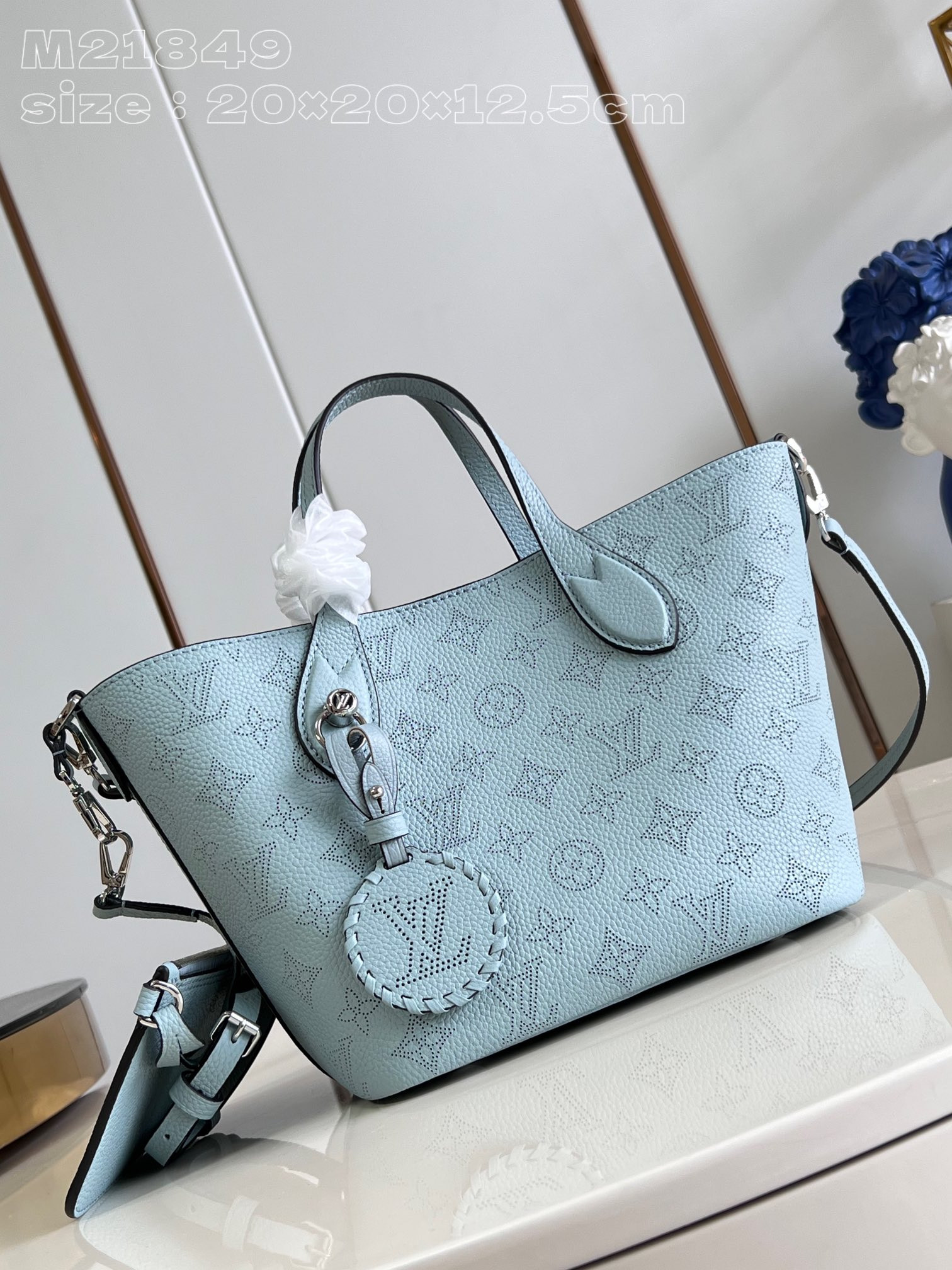 HOT SALE LOUIS VUITTON BLOSSOM PM