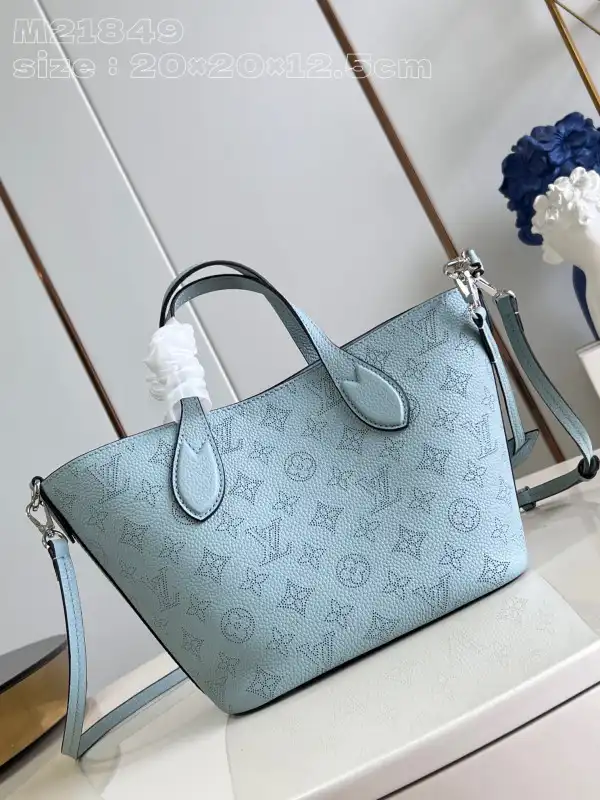 Cheap LOUIS VUITTON BLOSSOM PM