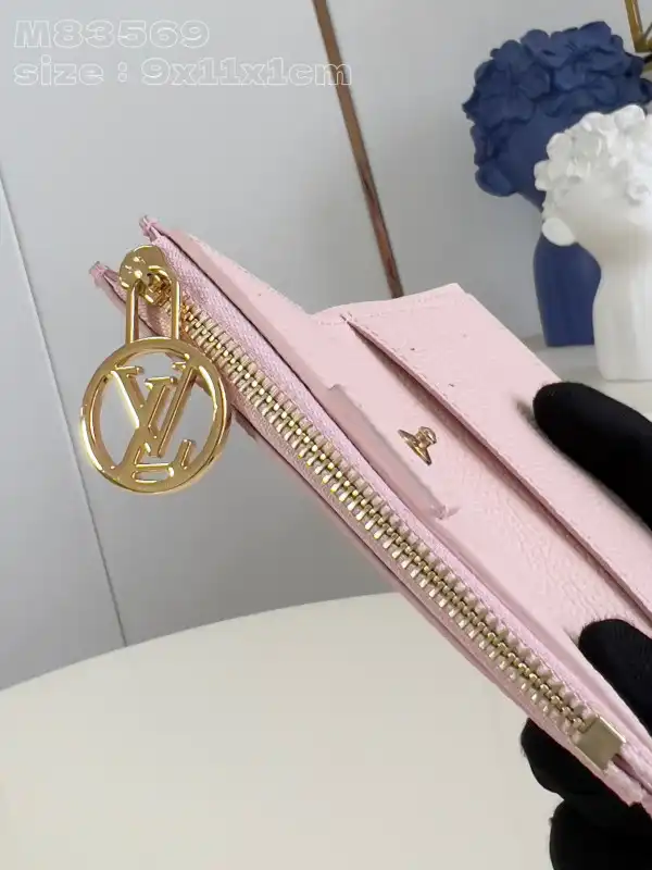 Affordable LOUIS VUITTON Lisa Wallet - 9*11.5*1.5CM