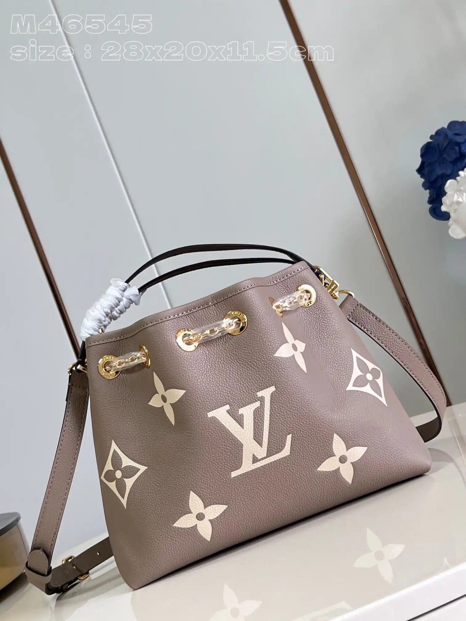 LOUIS VUITTON Summer Bundle-28*20*11.5CM