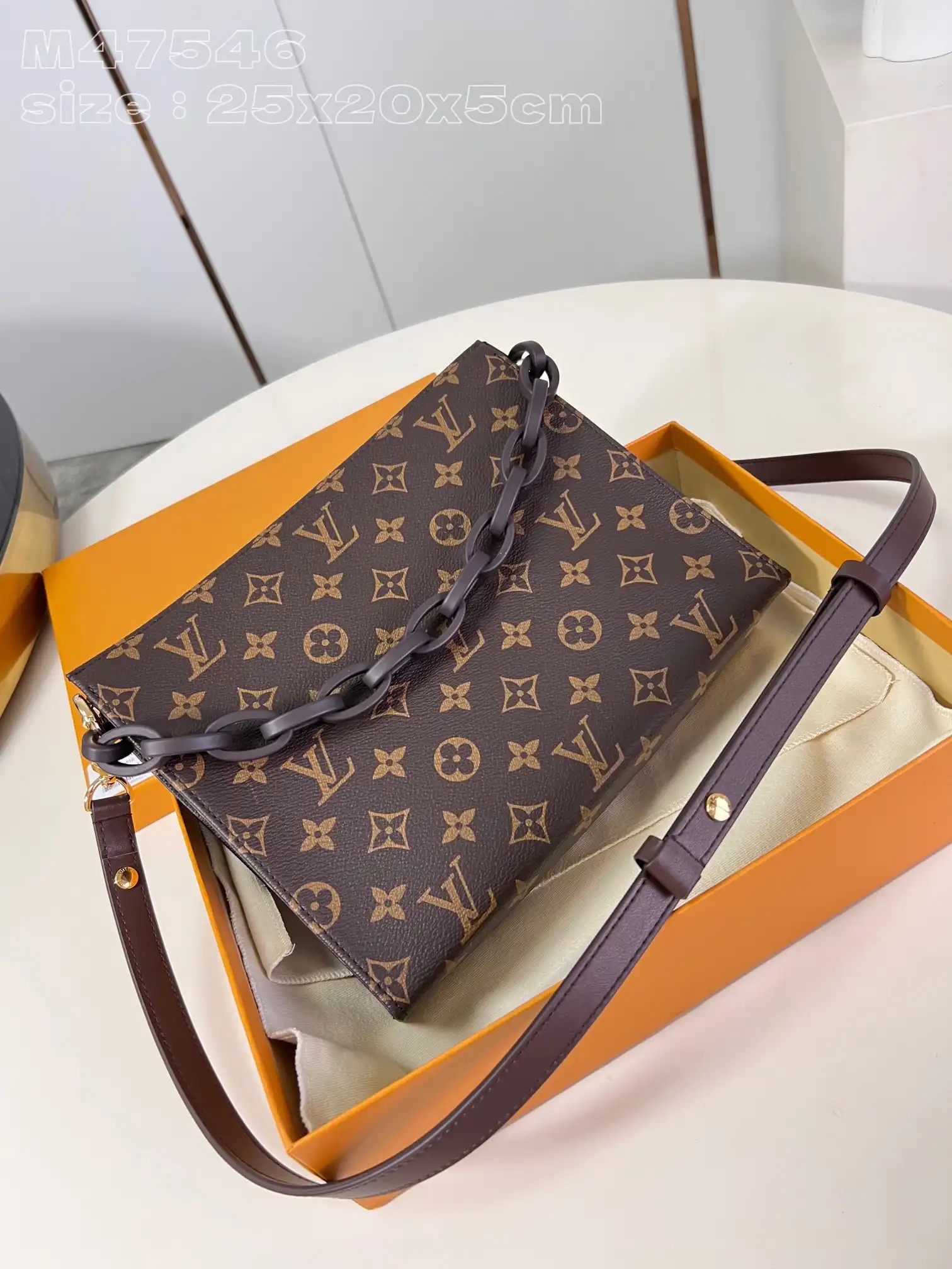 TO LOUIS VUITTON Monogram Toiletry Pouch-25*20*5.5CM