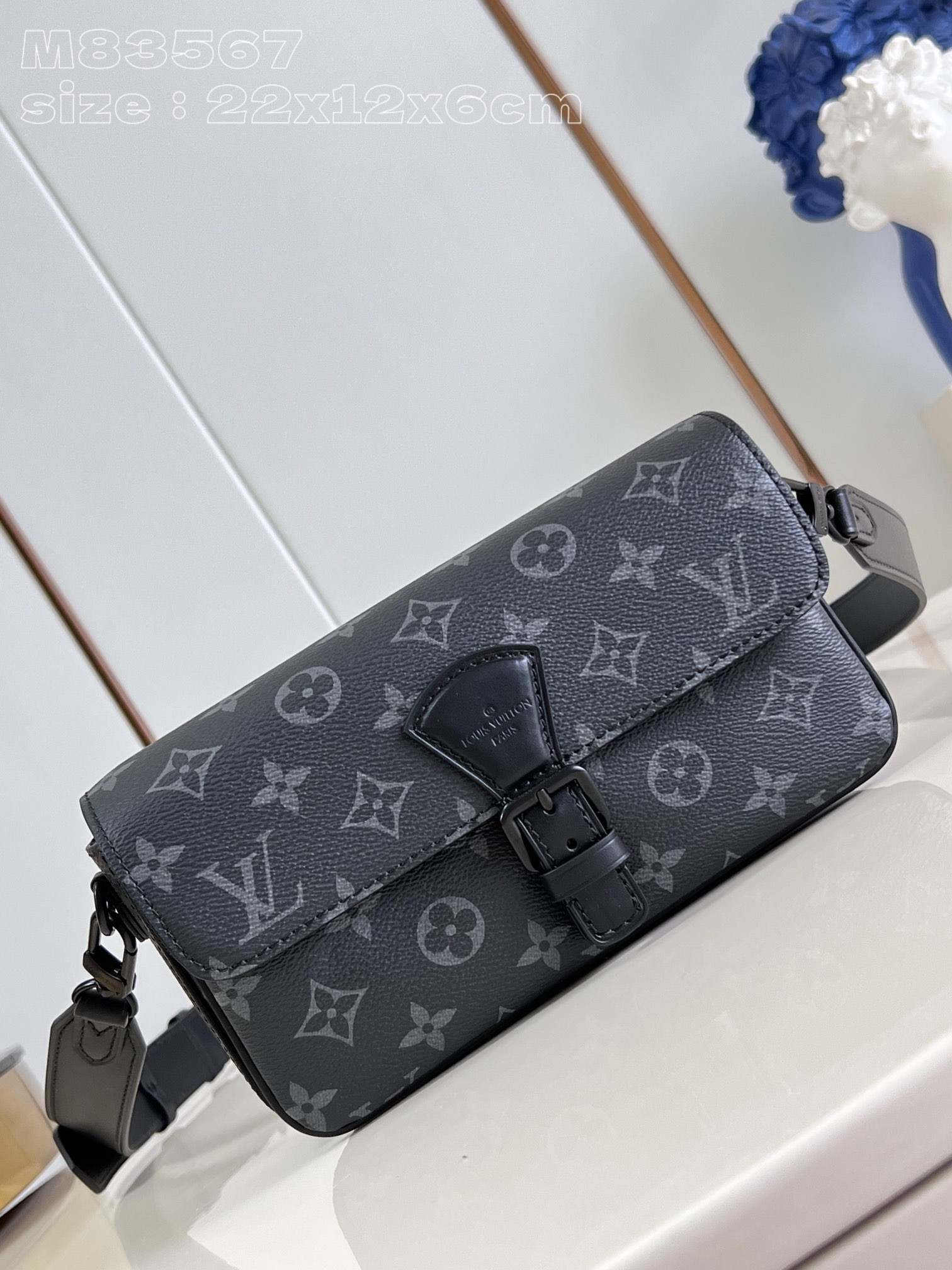 HOT SALE LOUIS VUITTON Montsouris Wearable Wallet