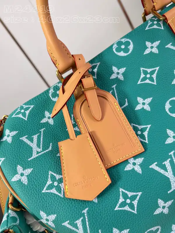 Eliminating the middleman and passing on savings to you. With massive production and tax-free benefits Louis Vuitton SPEEDY 40