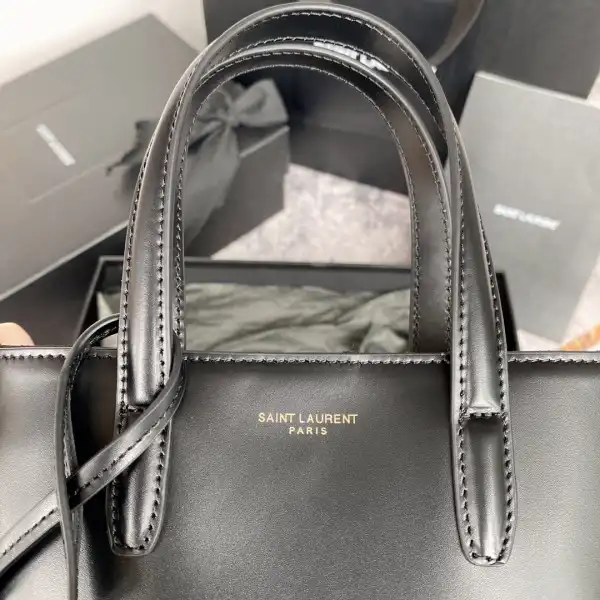 YSL Toy Shopping Mini leather tote bag-18*17*8cm