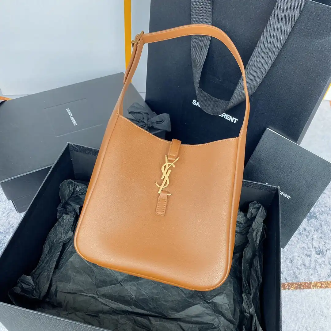 YSL LE 5 À 7 SOFT SMALL HOBO BAG-23*22*8CM