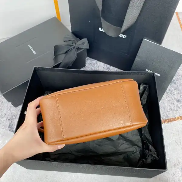 Yupoo bagsoffer YSL LE 5 À 7 SOFT SMALL HOBO BAG-23*22*8CM