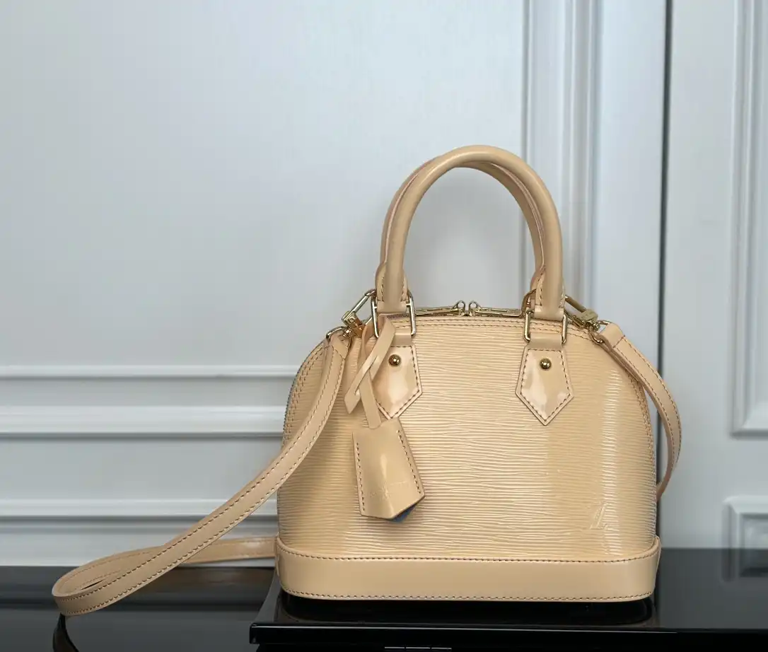 First bag ru LOUIS VUITTON ALMA BB-23.5*17.5*11.5cm