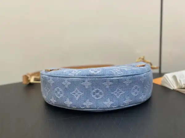 Cheap LOUIS VUITTON LOOP-23*13*6CM