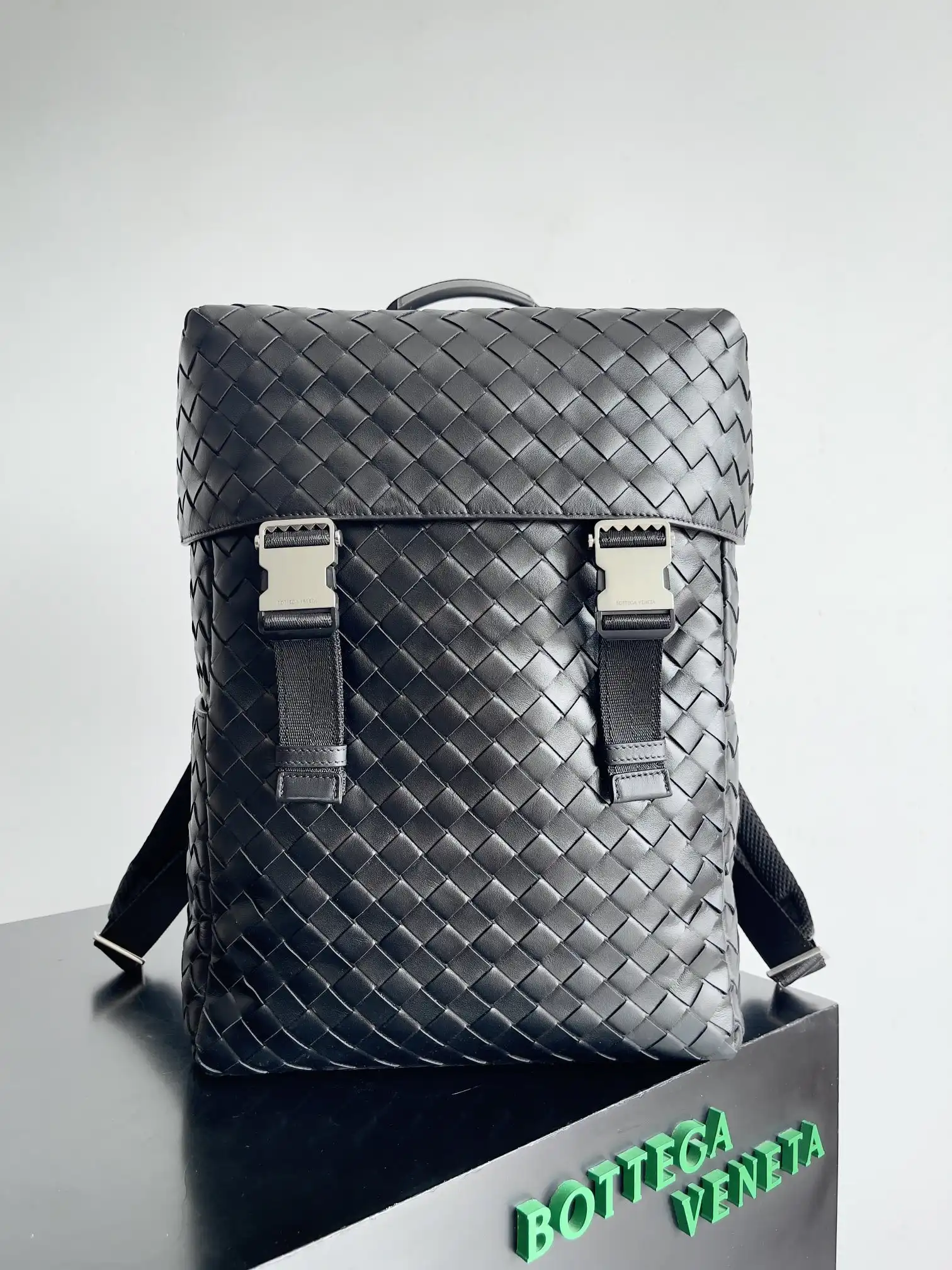 Frstbag ru BOTTEGA VENETA Intrecciato Backpack-38*26*15cm