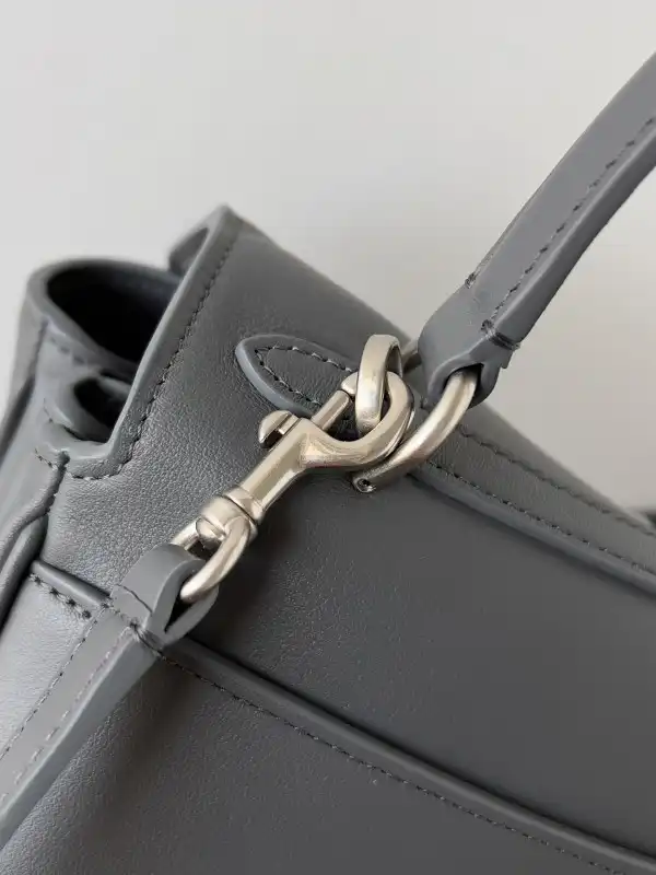 BALENCIAGA RODEO-28.9*20*9.9CM