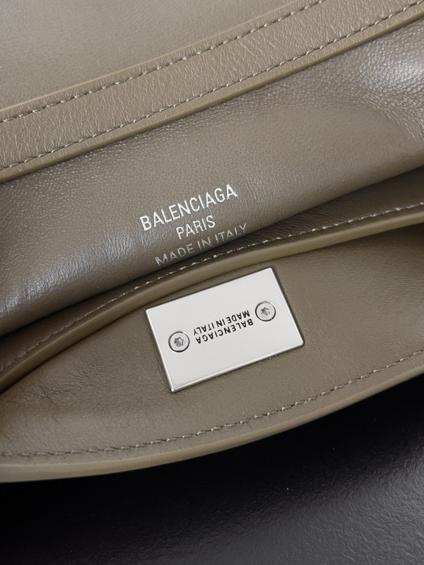 HOT SALE BALENCIAGA RODEO-22.8*9.9*8.3CM