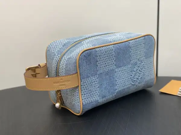 LOUIS VUITTON LOCKER DOPP KIT bag-23*13*12CM