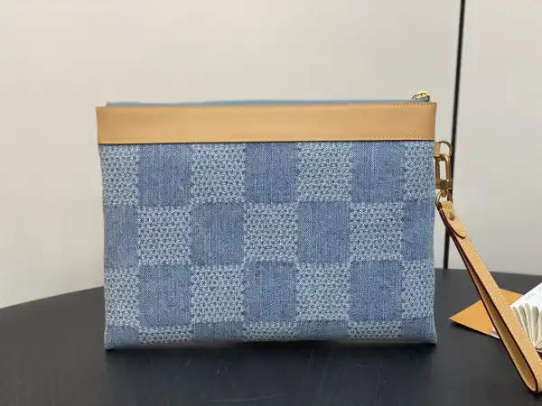 First bag ru LOUIS VUITTON POCHETTE TO-GO-30*21.5*2cm