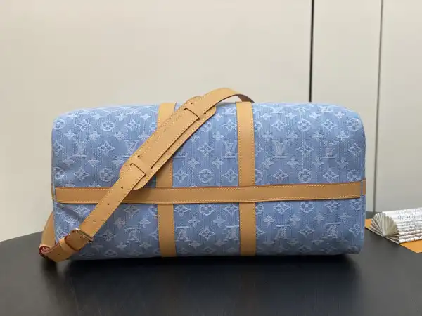 First bag ru LOUIS VUITTON KEEPALL BANDOULIÈRE 45