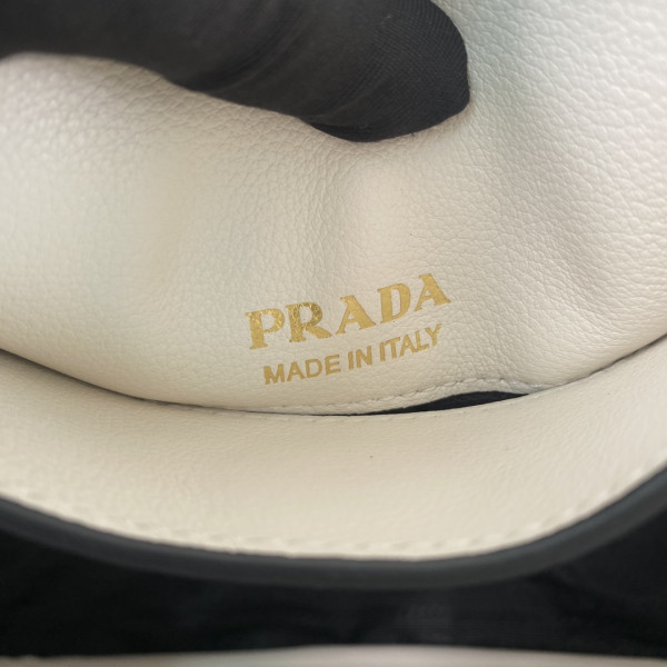 HOT SALE Prada Medium Leather Handbag-25*18.5*12.5CM