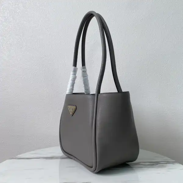 Bagsoffer yupoo Prada Medium Leather Handbag-25*18.5*12.5CM