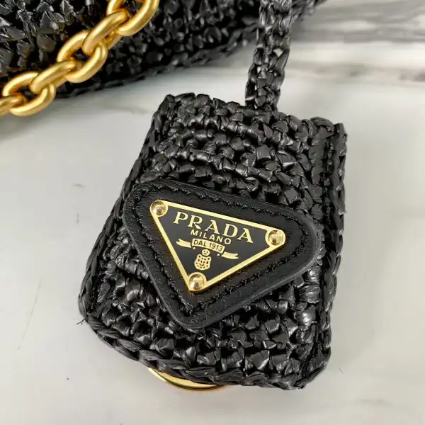 PRADA Re-Edition Crochet Mini-Bag-22*18*6CM