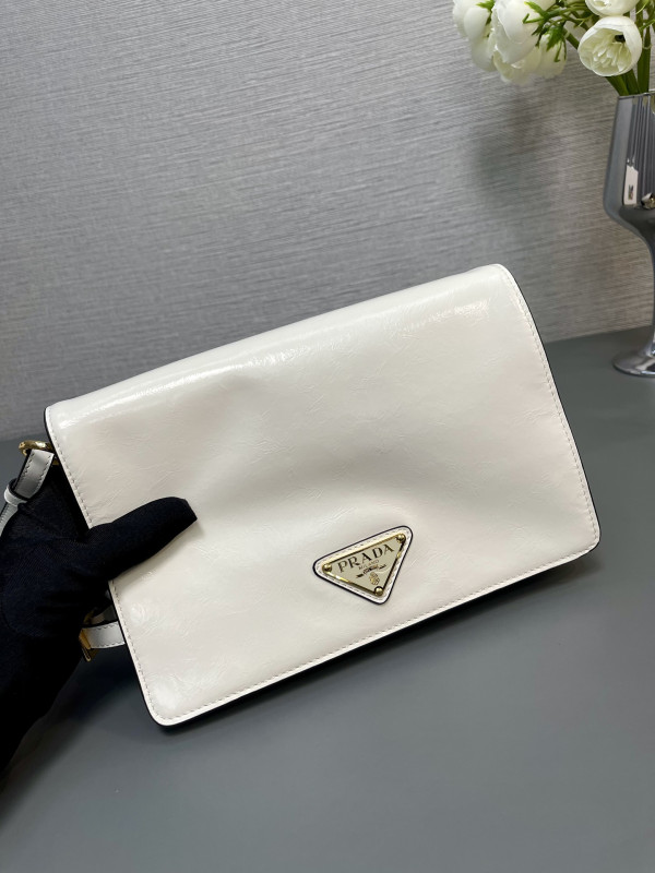 HOT SALE Prada Messenger Bag-23*15*8.5CM