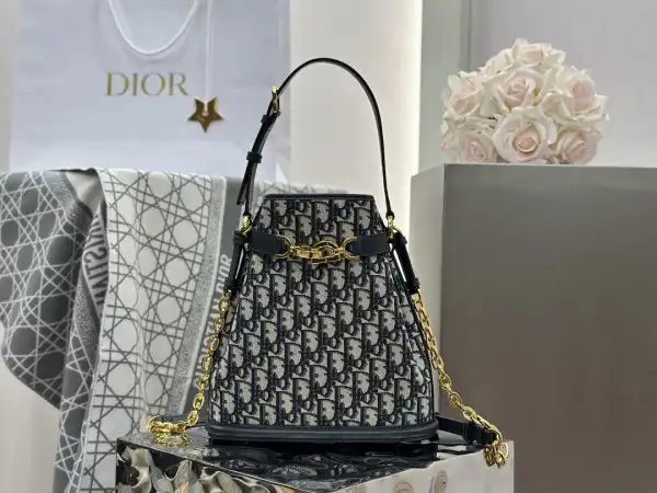 Affordable Medium C'est Diro Bag-24*24.5*10CM