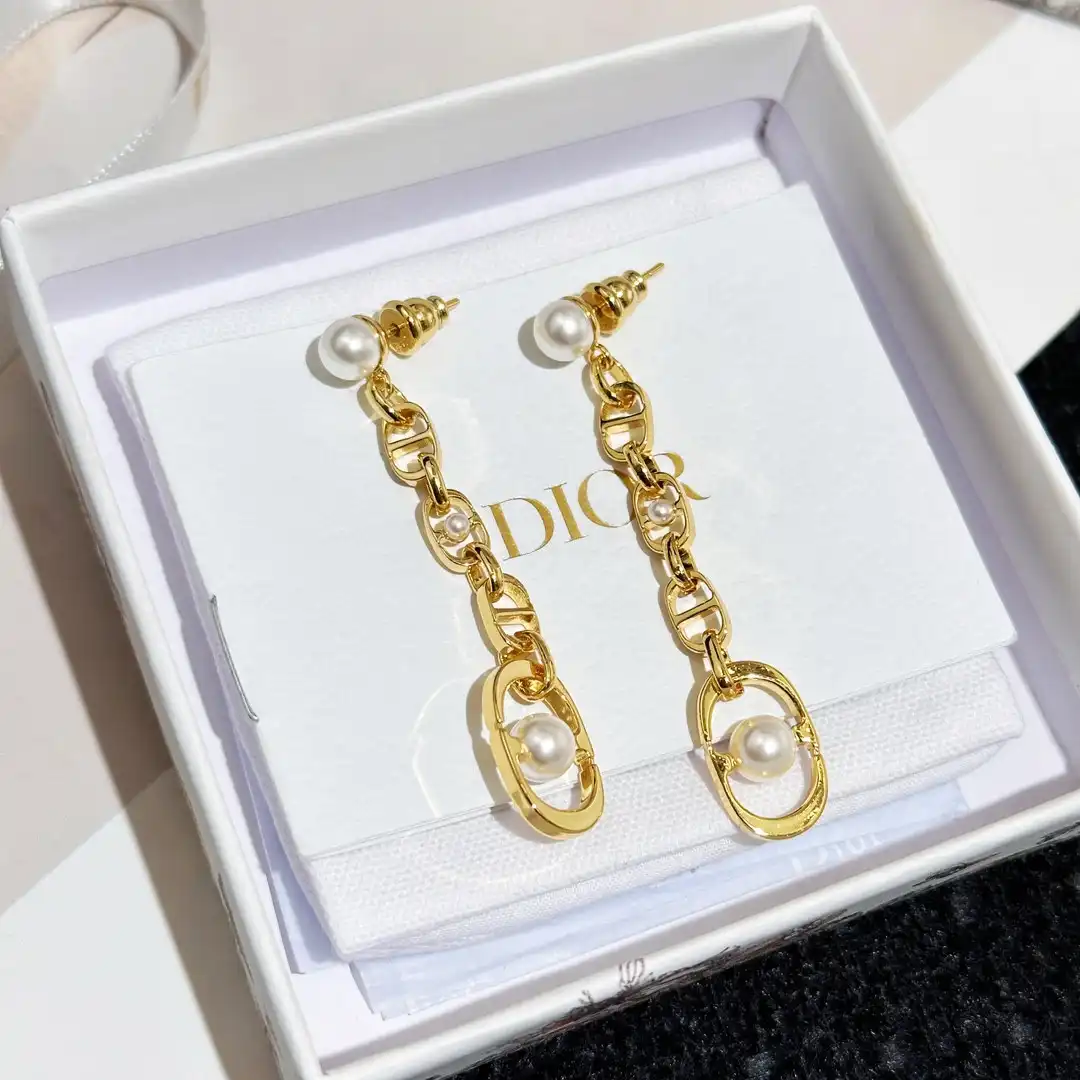 DIRO EARRINGS