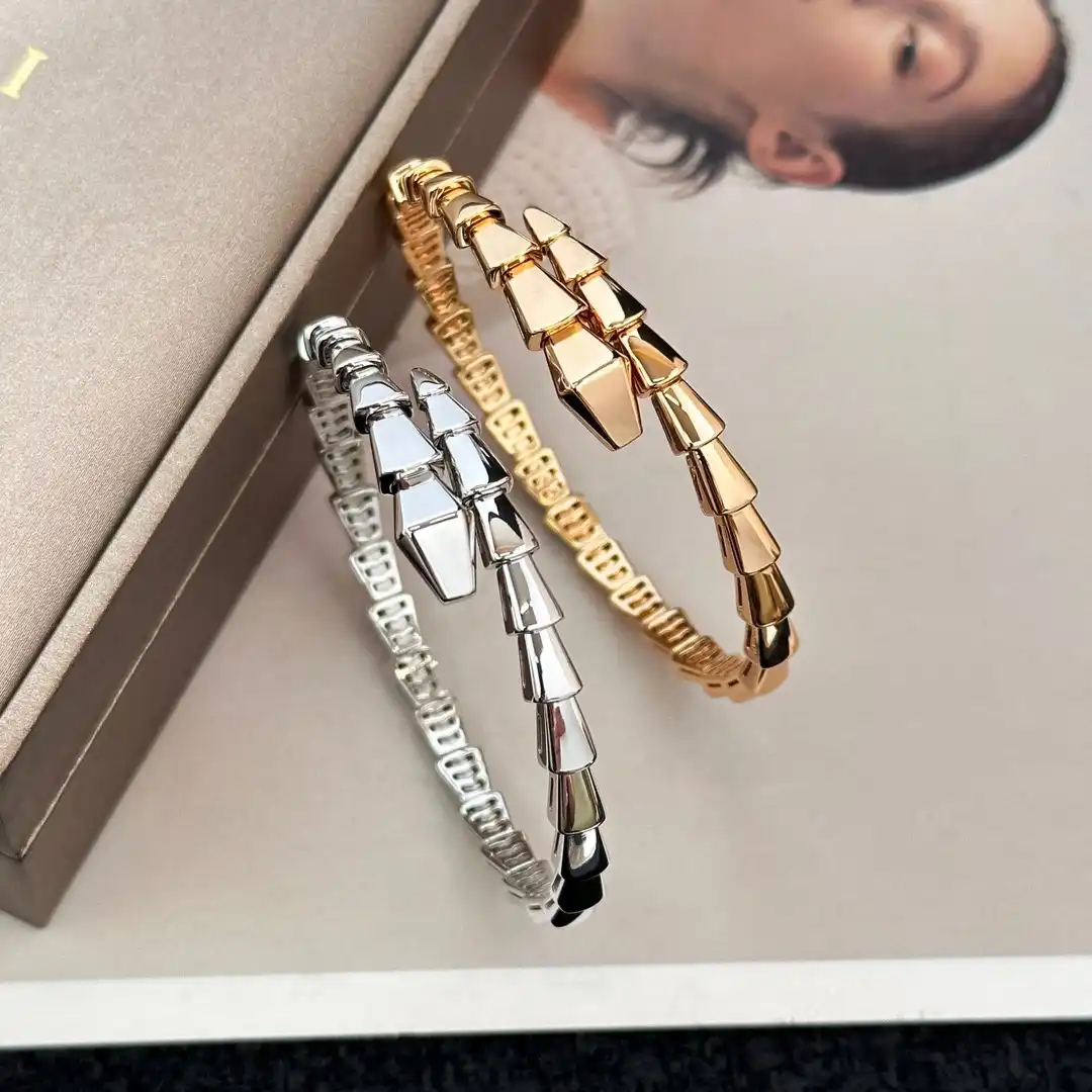 BVLGARI BRACELET