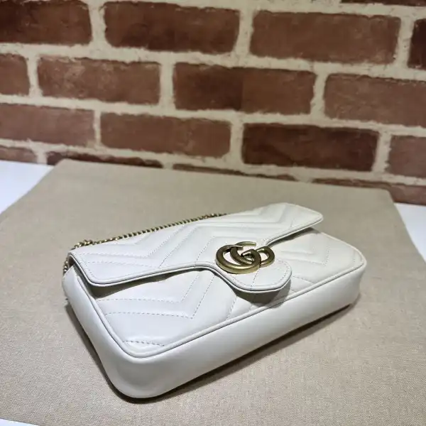 GUCCI GG MARMONT MINI BAG 21CM